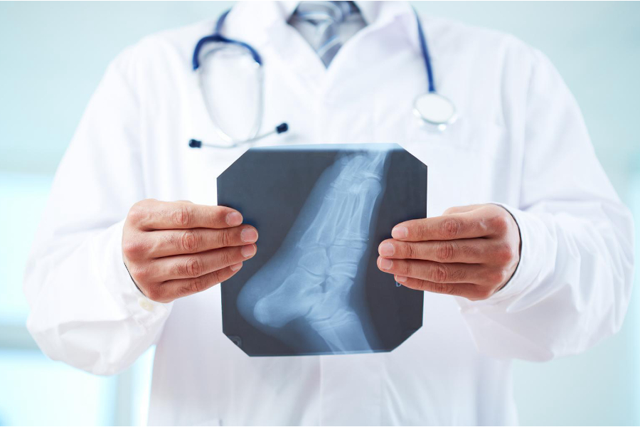 Podiatrist vs. Chiropodist: How They Differ & What to Expect